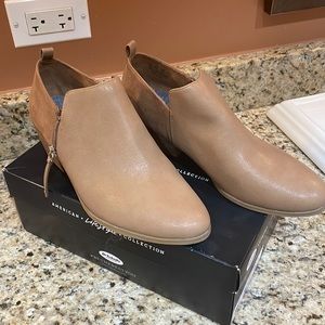 Dr. Scholl’s booties